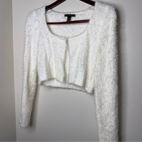 🖤Forever 21 Cream Fluffy Cardigan Crop Long Sleeve - Picture 3 of 6